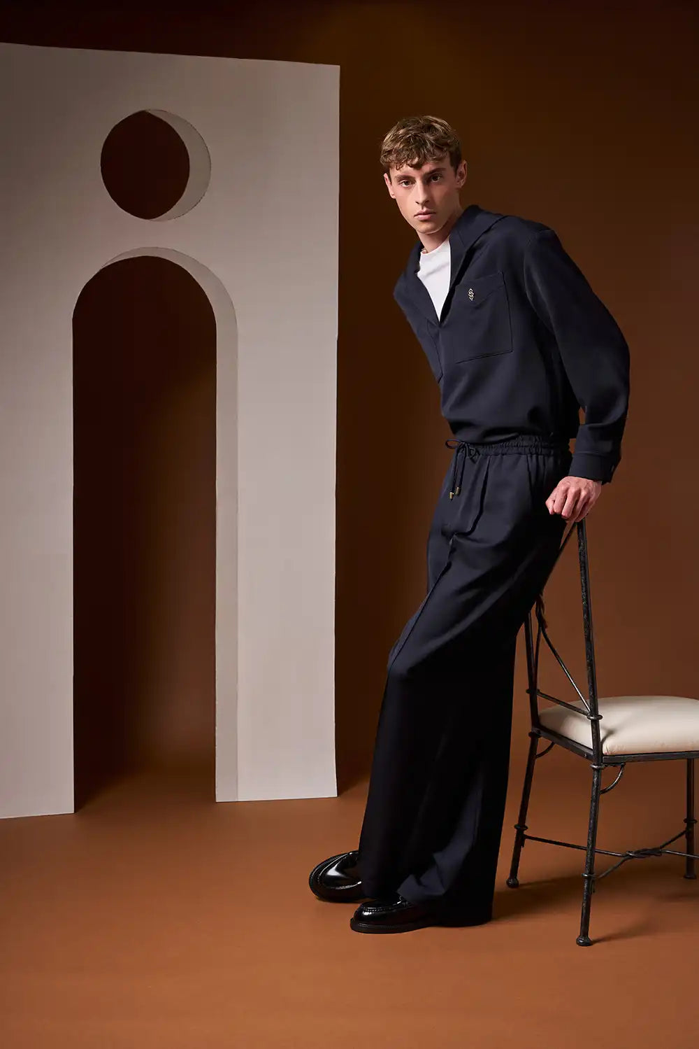 LOOK 10