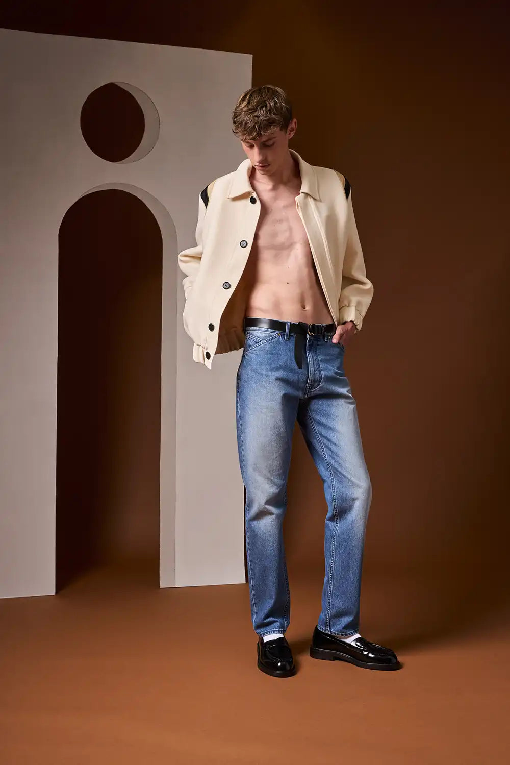 LOOK 12