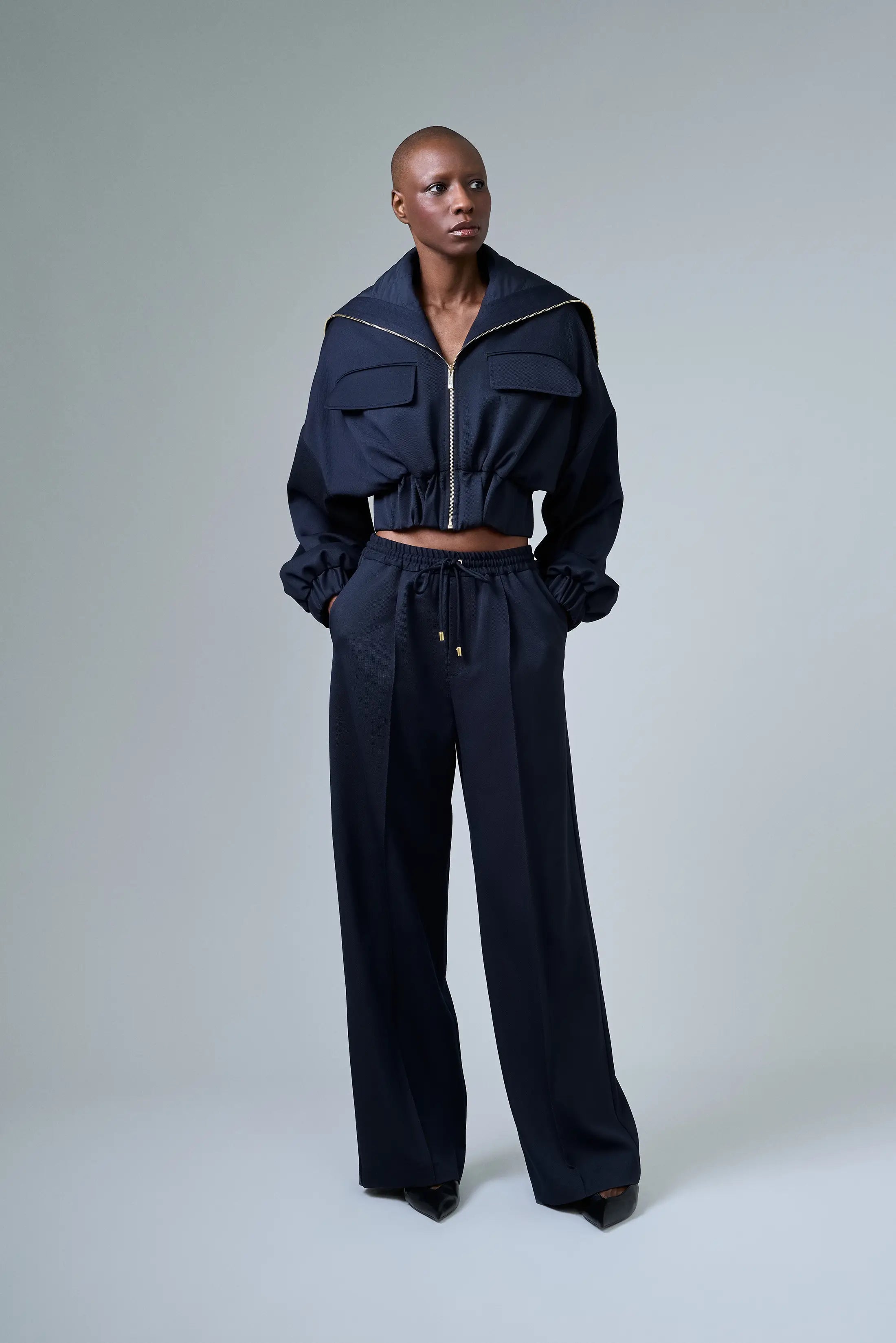 LOOK 18