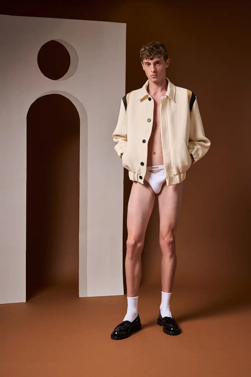 LOOK 17