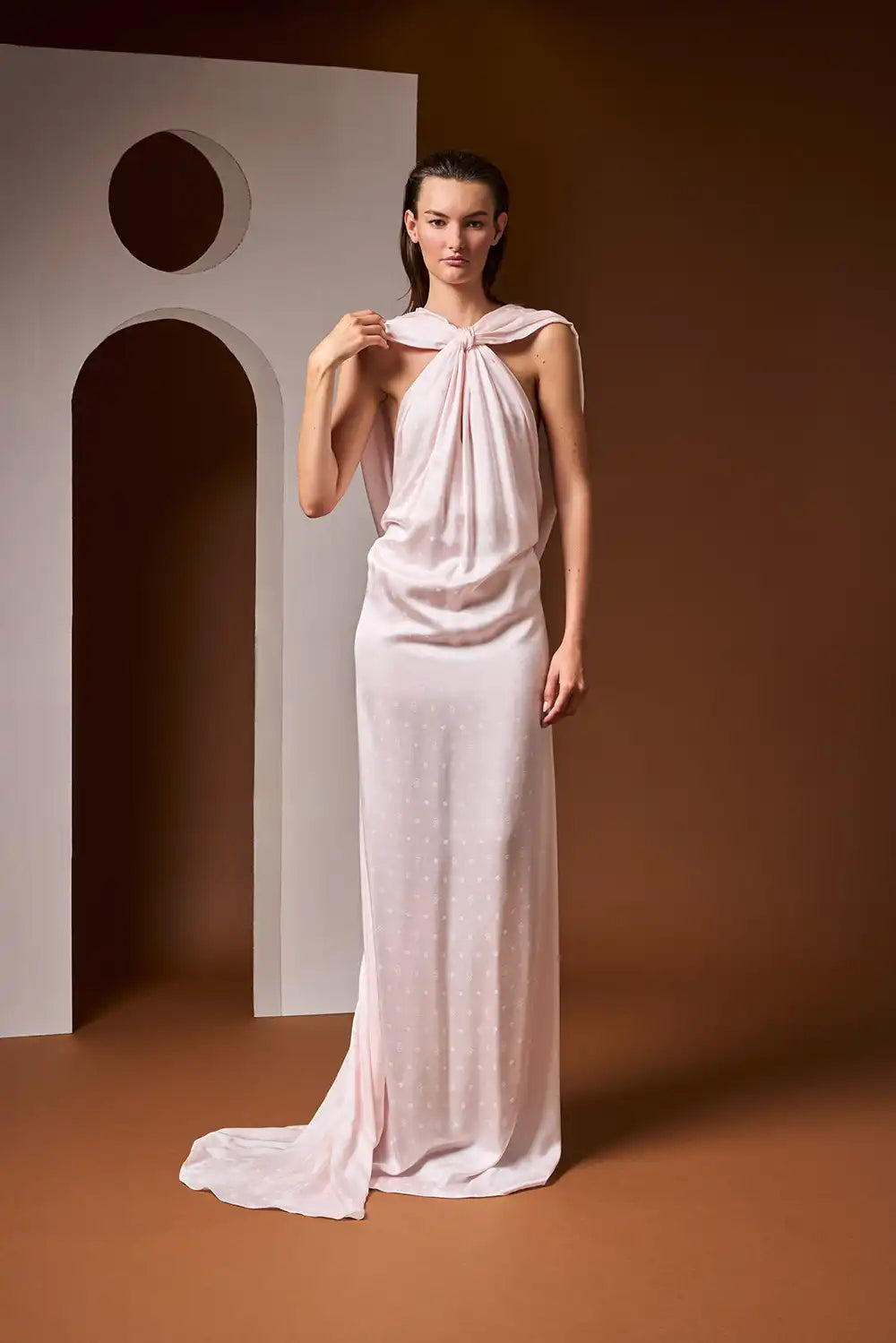 LOOK 19