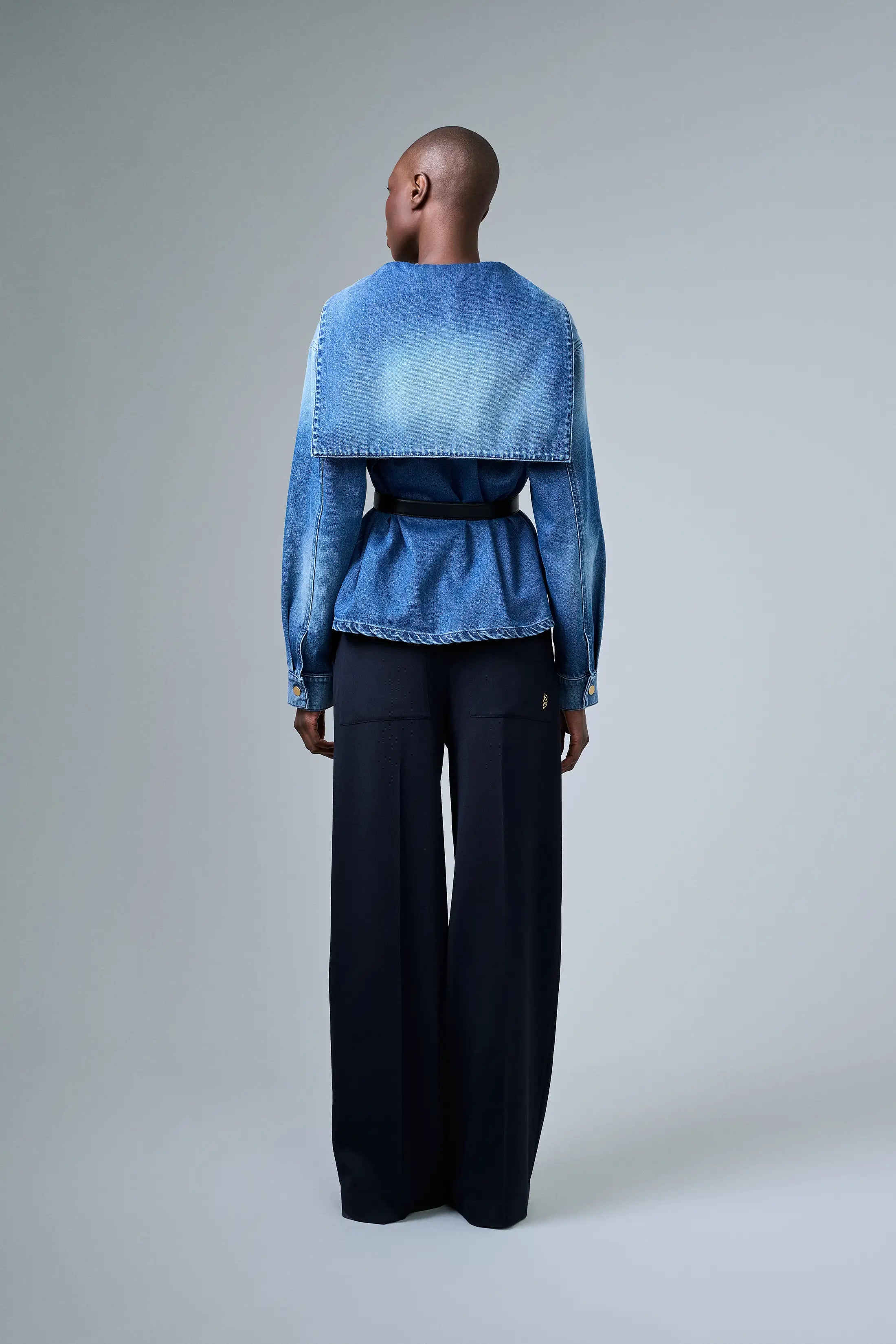 LOOK 15