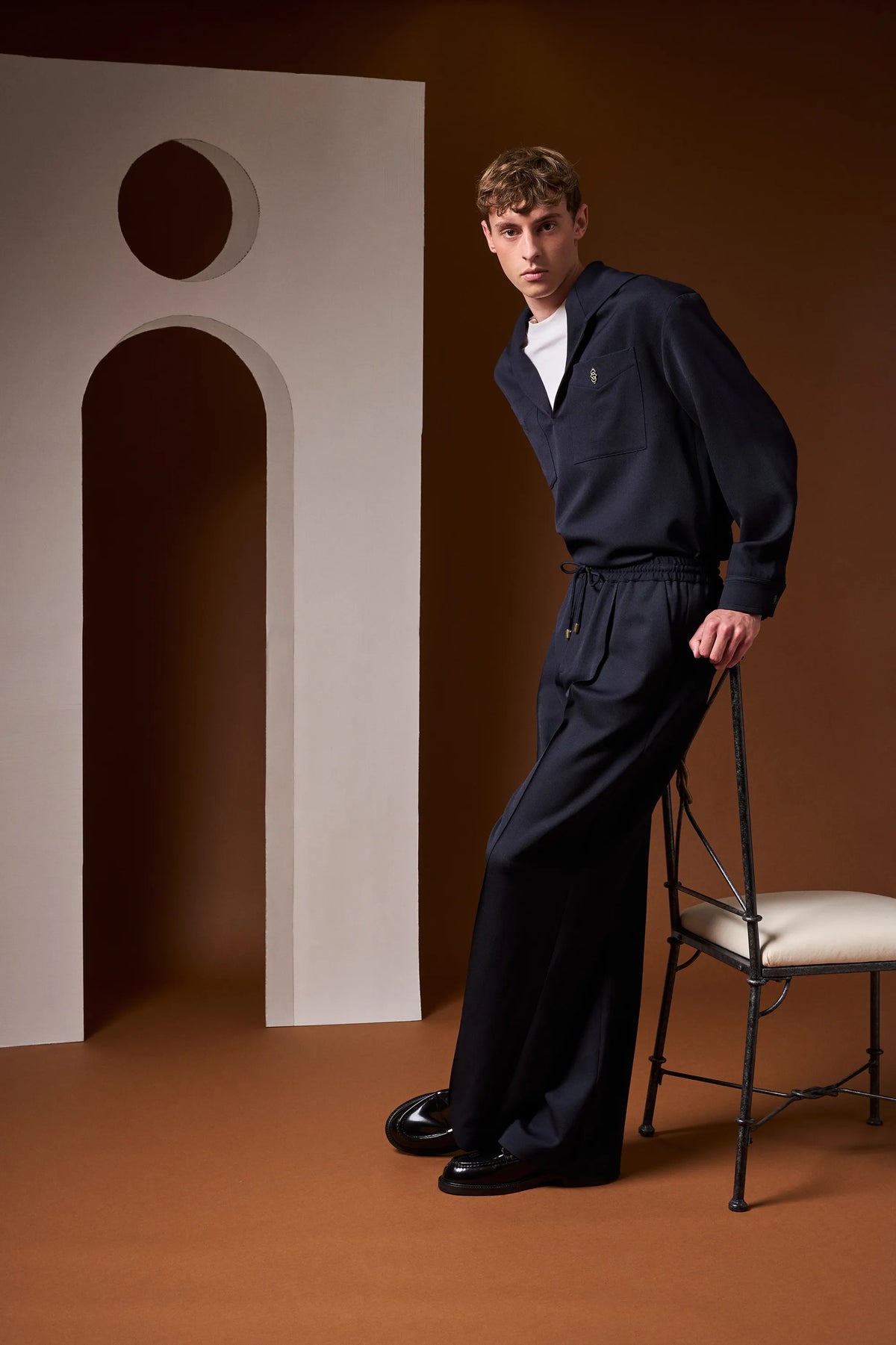 LOOK 10